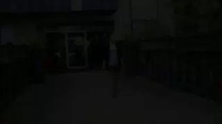 آسیایی, فیلم سوپر کون چرم, کوتاه