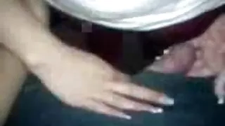 بلوند, تشویق کننده, ضرب دیده سخت