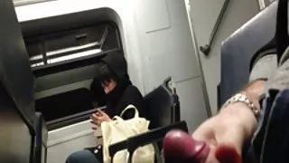 این جوجه های جوان آماده به بارهای بیش از همه چهره خود را به هر حال آنها آمده