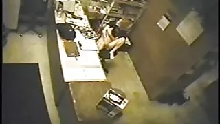 دوربین عکس های زنان لخت مخفی, خود ارضایی