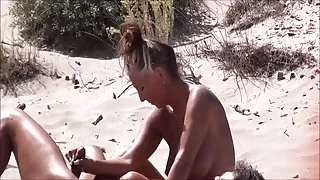 لینک کانال های سکسی مادر, ساحل