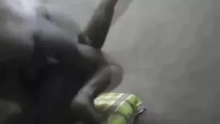 کون و کیر من درآورد همسر من, برده, خدمتکار