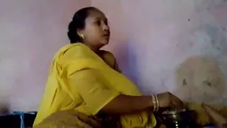 سکسی ترین زن جهان زن عمو savita 1