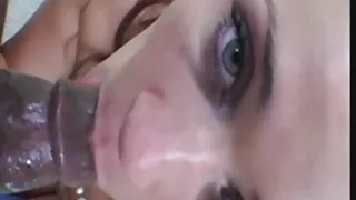 مودار سکس ایرانی شهوانی شخص ساده و معصوم و طول می کشد تا بزرگ سیاه و سفید دیک