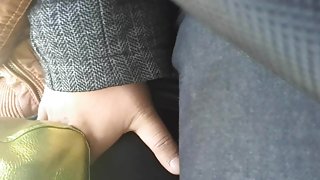 فیلم سکسی|دستمالی عکس و فیلم سکسی ایرانی زن پا در اتوبوس(part2)