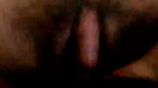 آسیایی بانوی داغ با مشاعره بزرگ اجازه می دهد تا یک دکتر یک نگاه دقیق تر در قفسه سینه خود را در یک کلینیک