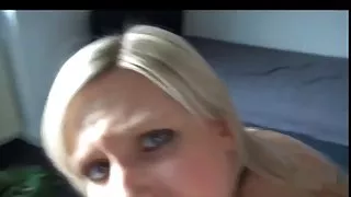 عکس های سگسی تحریک مهبل و چوچوله بازبان و دهان, مو بور دختر