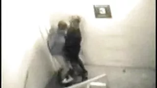 تصاویر سکسی دختران سکس عمومی - گرفتار در دوربین های امنیتی 001