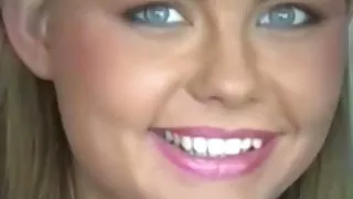 زیبا Jasmine Byrne است که با داشتن رابطه جنسی با دو بچه در مقابل دوربین