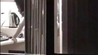 کلیپ کوس ایرانی پنجره جوانه زدن دختر در مقابل پنجره میخ